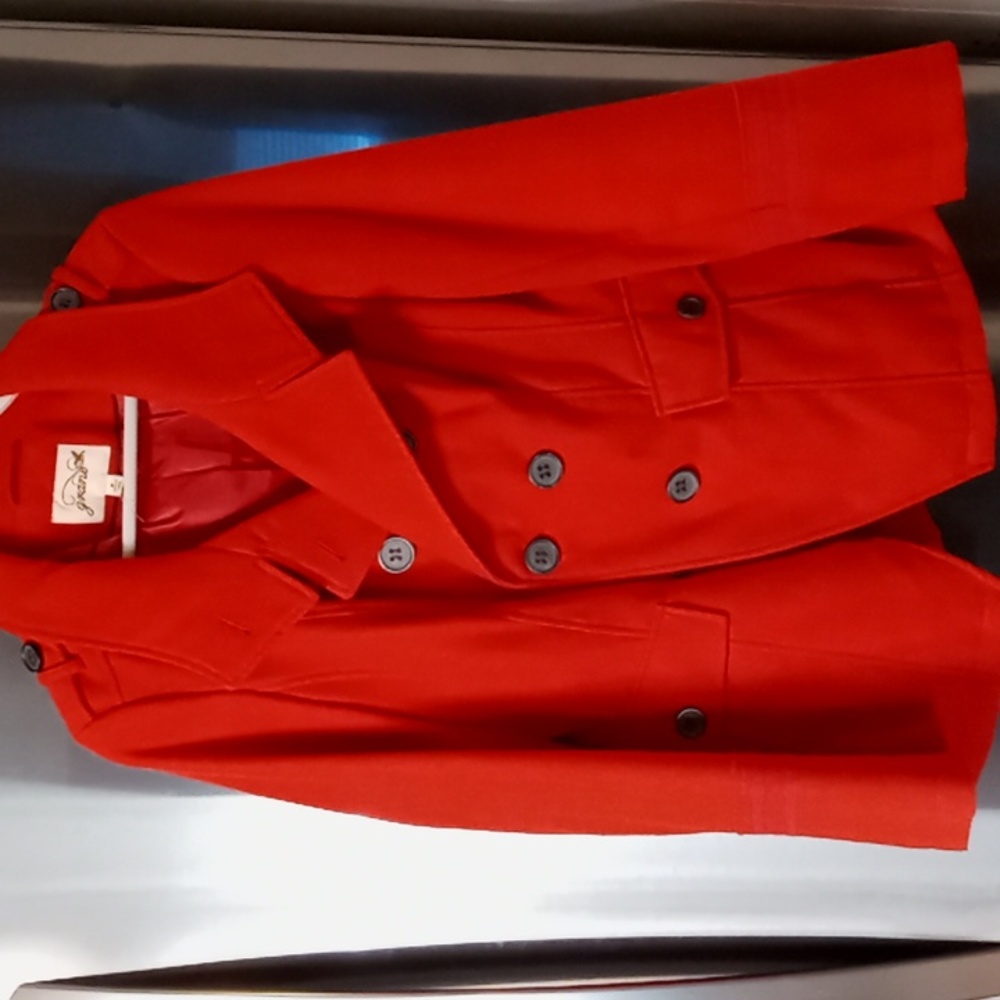 Peacoat, vibrant red, sz m, very cute, lightweight